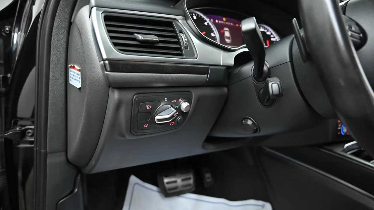 Audi A6 — miniaturë 44