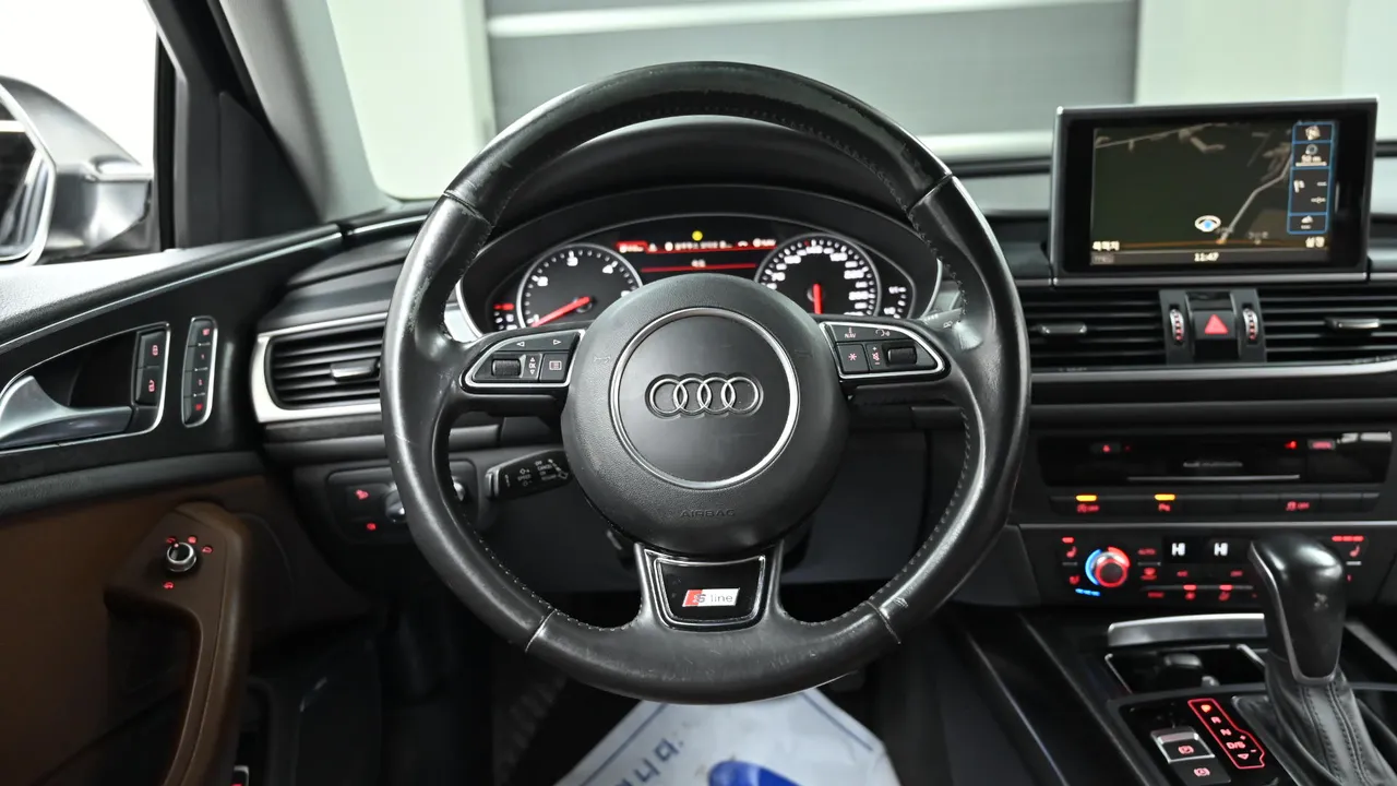Audi A6 — miniaturë 40