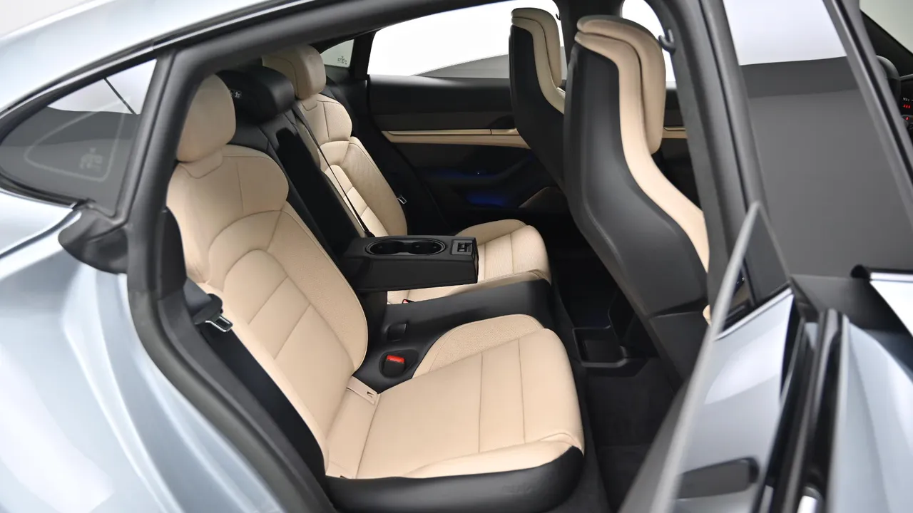 Porsche Taycan — miniaturë 21