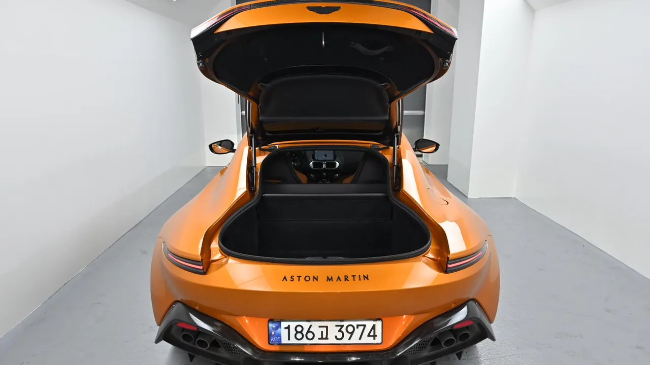Aston Martin Vantage — miniaturë 29