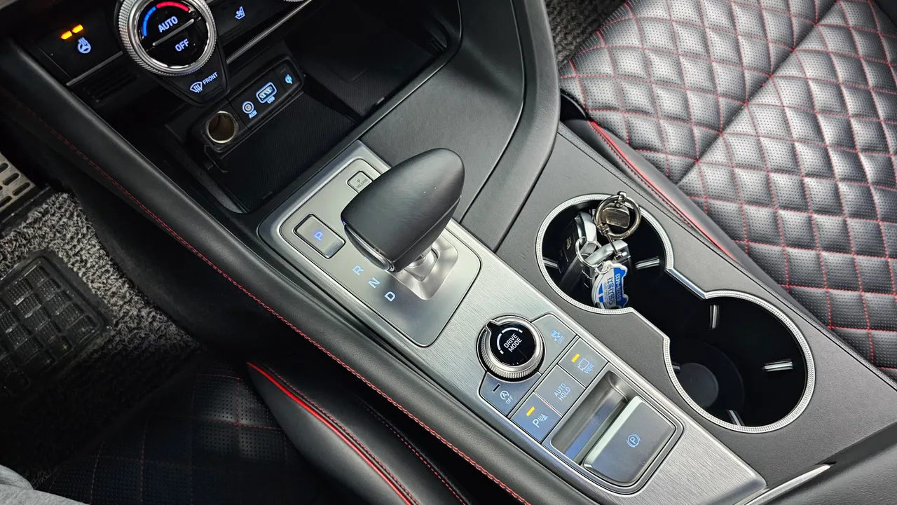 Genesis G70 — miniaturë 9