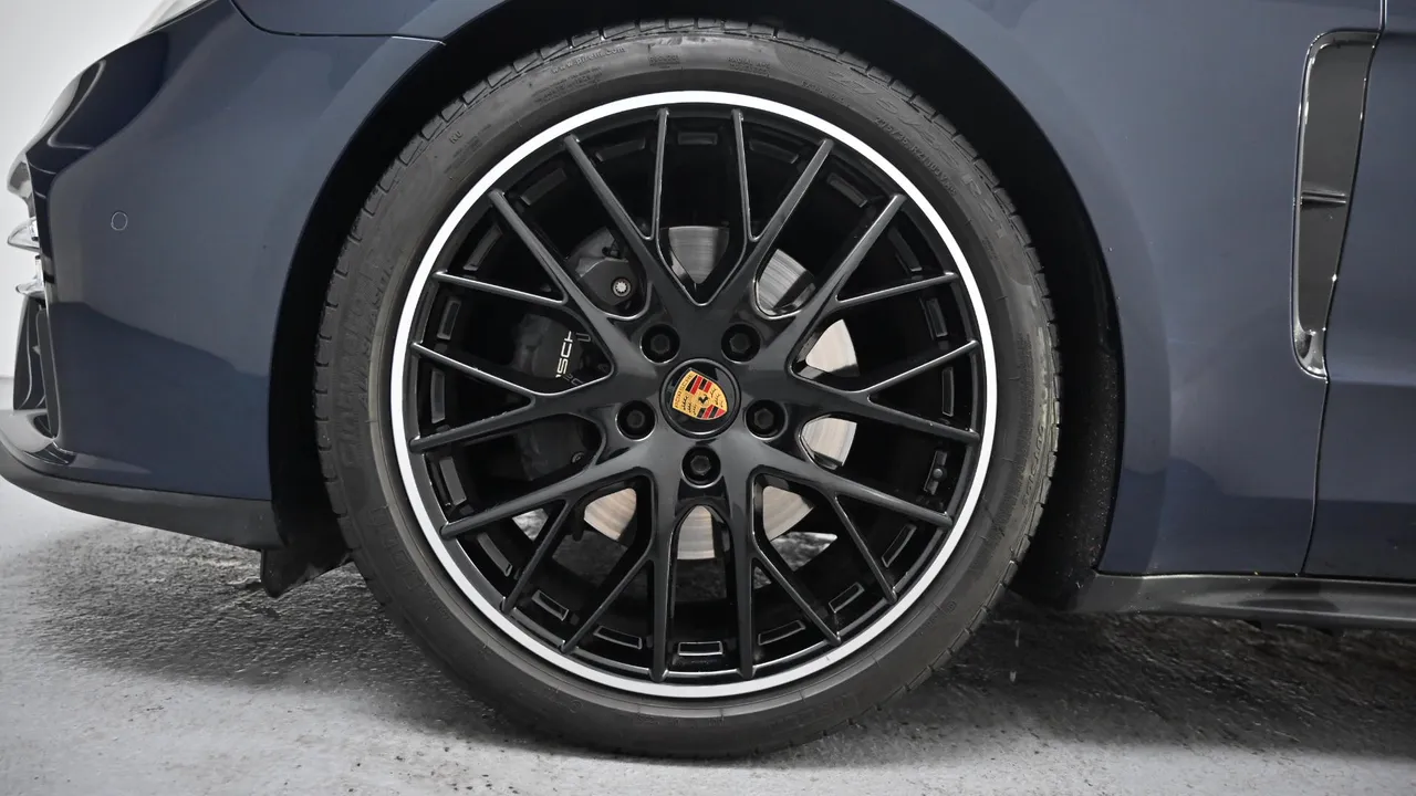 Porsche Panamera — miniaturë 27