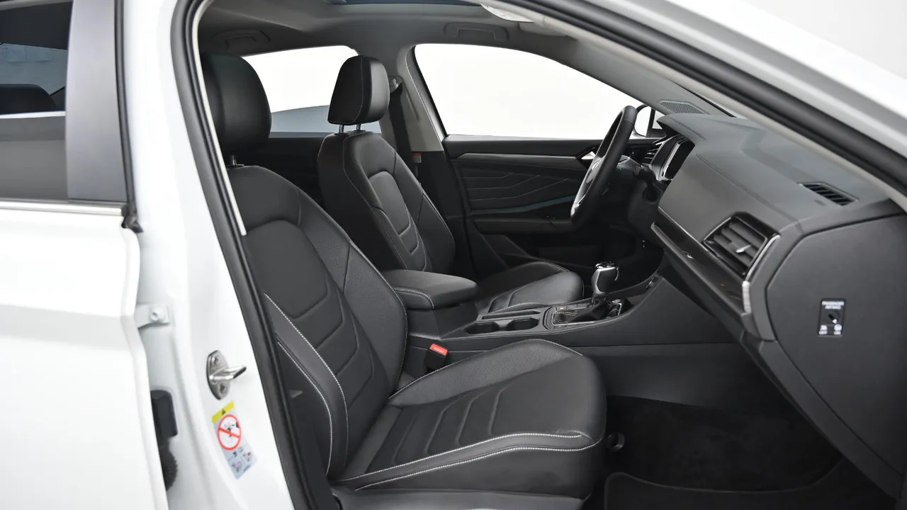Volkswagen Jetta — miniaturë 26