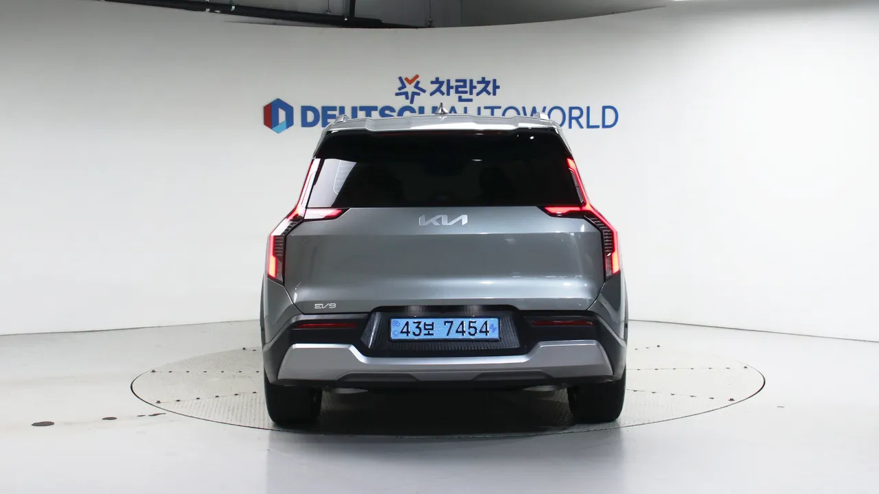 Kia EV9 76.1kWh 2WD Air