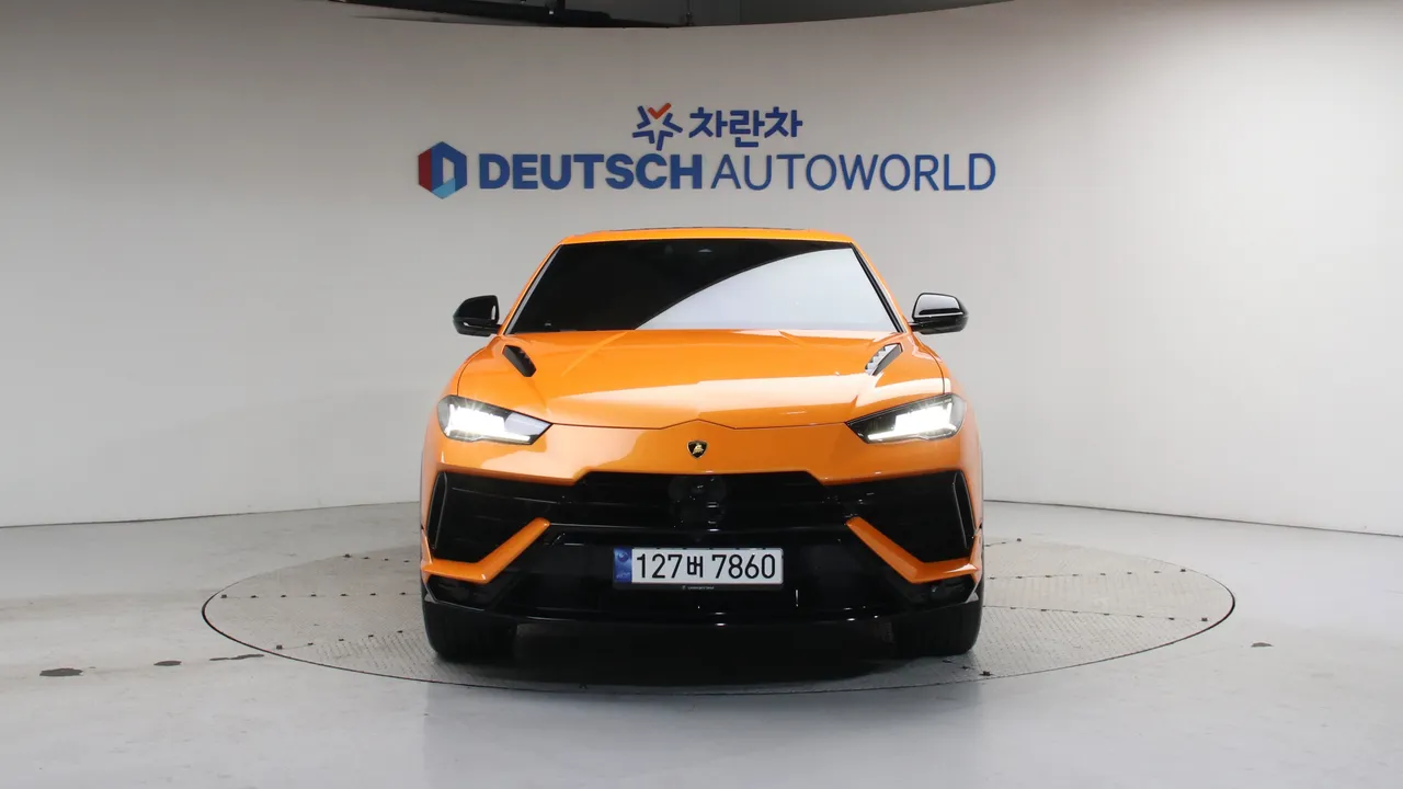 Lamborghini Urus — miniaturë 3