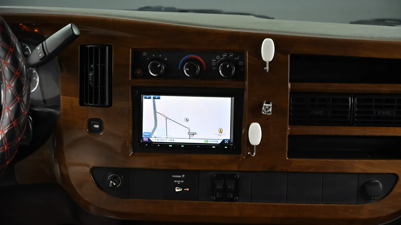 Chevrolet Express — miniaturë 41