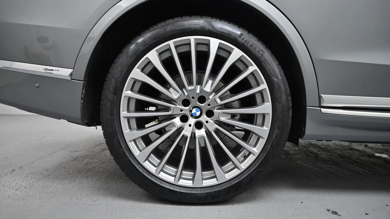 BMW X7 — miniaturë 27