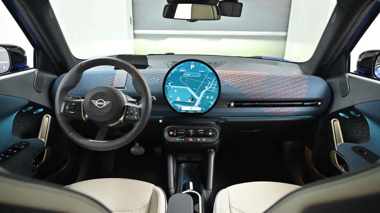 Mini Aceman 1st Generation 54.2kWh SE Favored