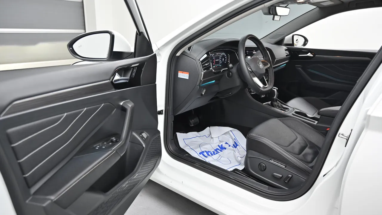 Volkswagen Jetta — miniaturë 29