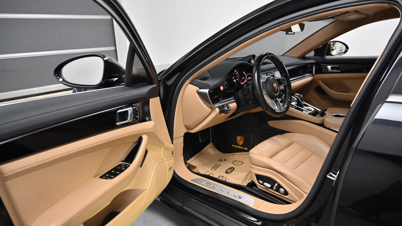 Porsche Panamera — miniaturë 29