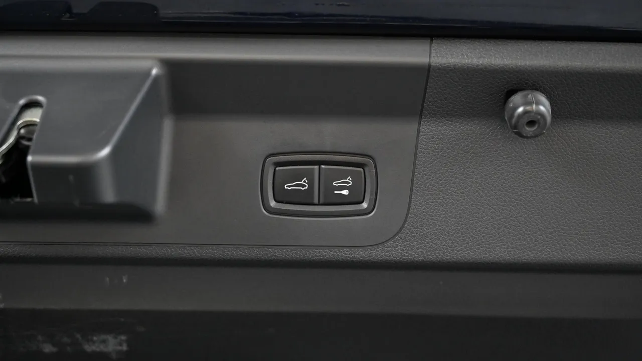 Porsche Panamera — miniaturë 38