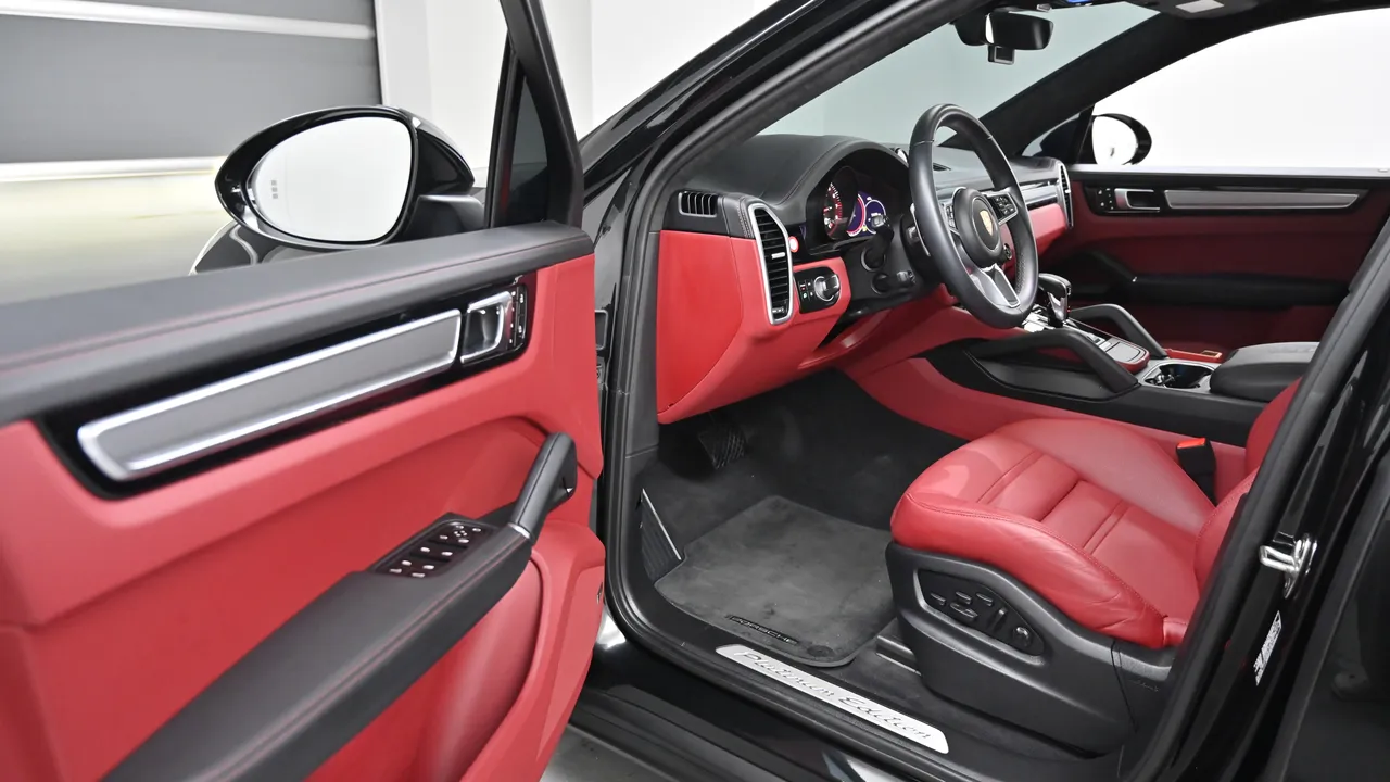 Porsche Cayenne — miniaturë 29