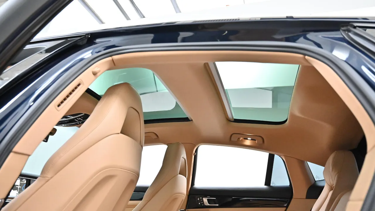 Porsche Panamera — miniaturë 37