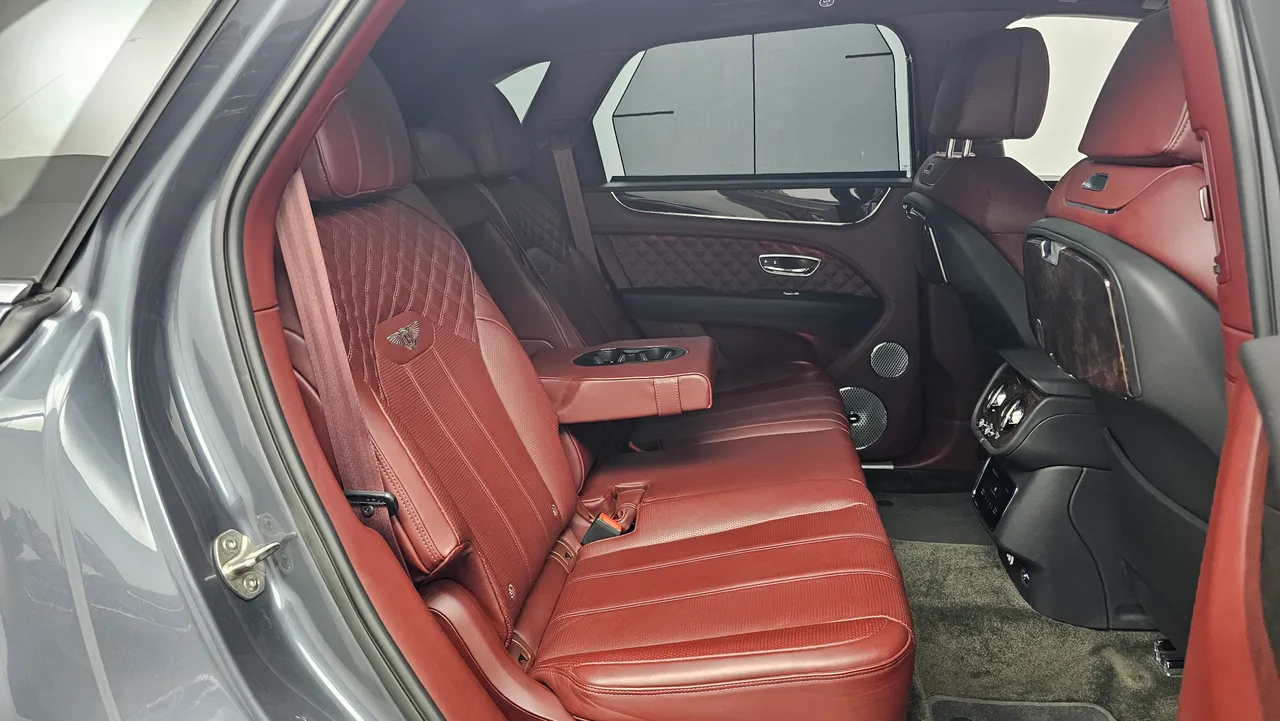 Bentley Bentayga — miniaturë 21
