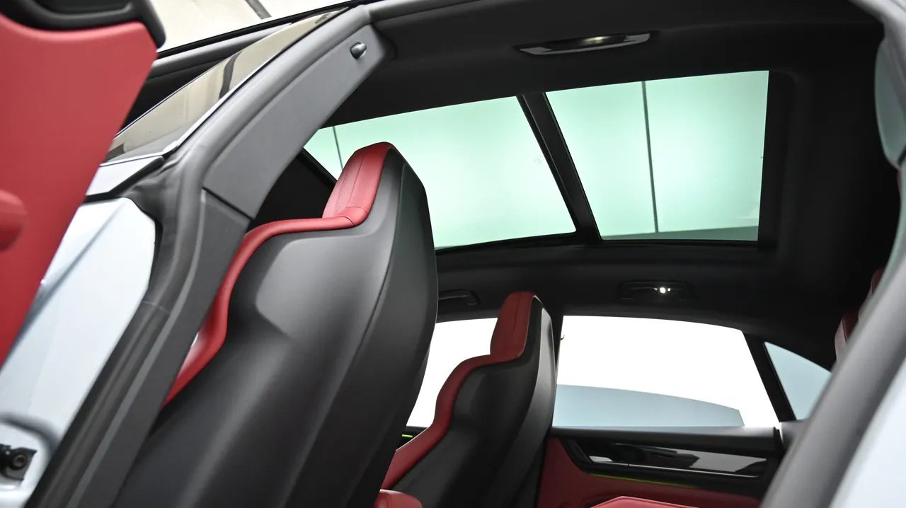 Porsche Macan — miniaturë 28