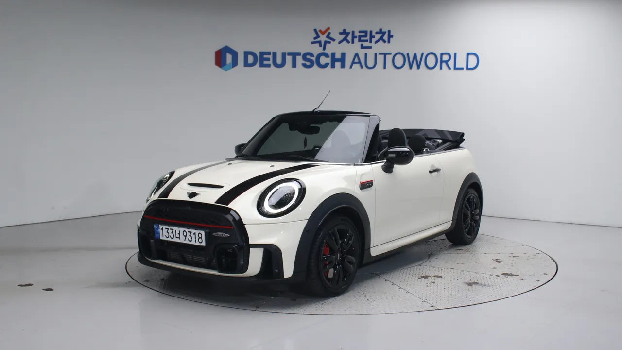 MINI Convertible JCW — foto 1