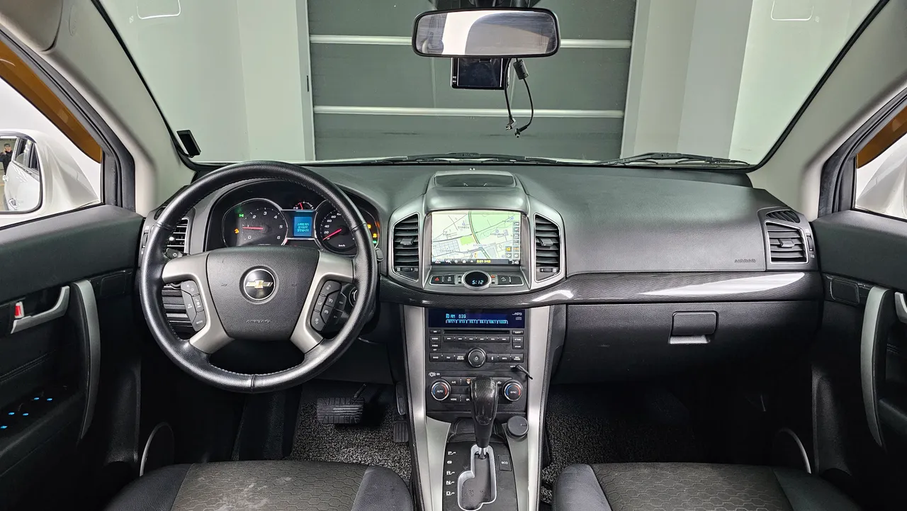 Chevrolet (GM Daewoo) Captiva 2WD LT
