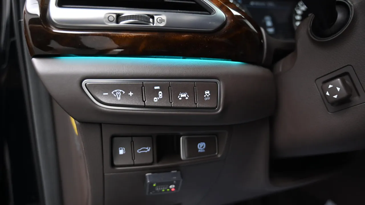 Genesis G90 — miniaturë 44