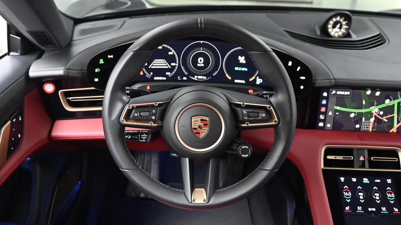 Porsche Taycan — miniaturë 22