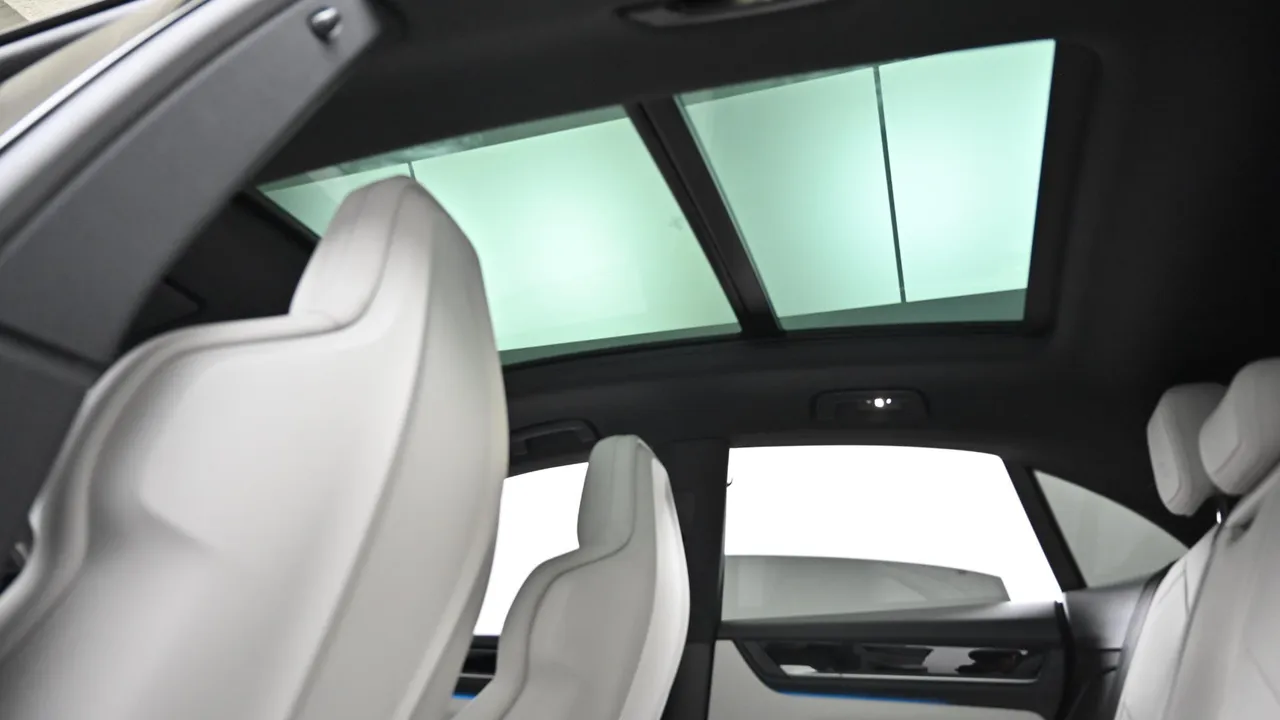 Porsche Macan — miniaturë 28