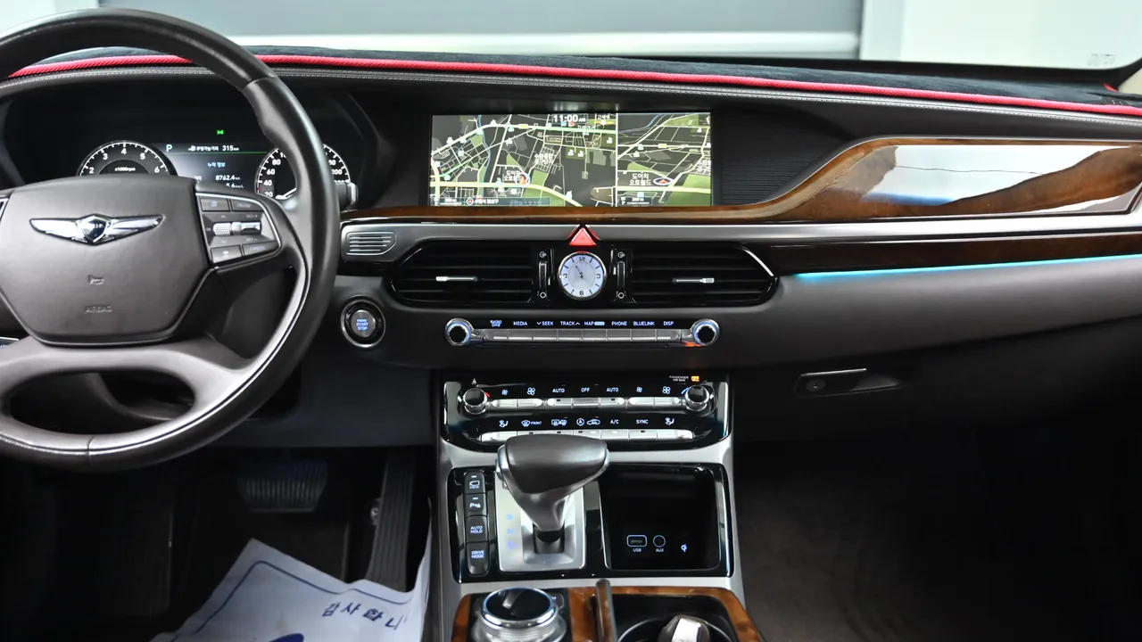 Genesis G90 — miniaturë 41