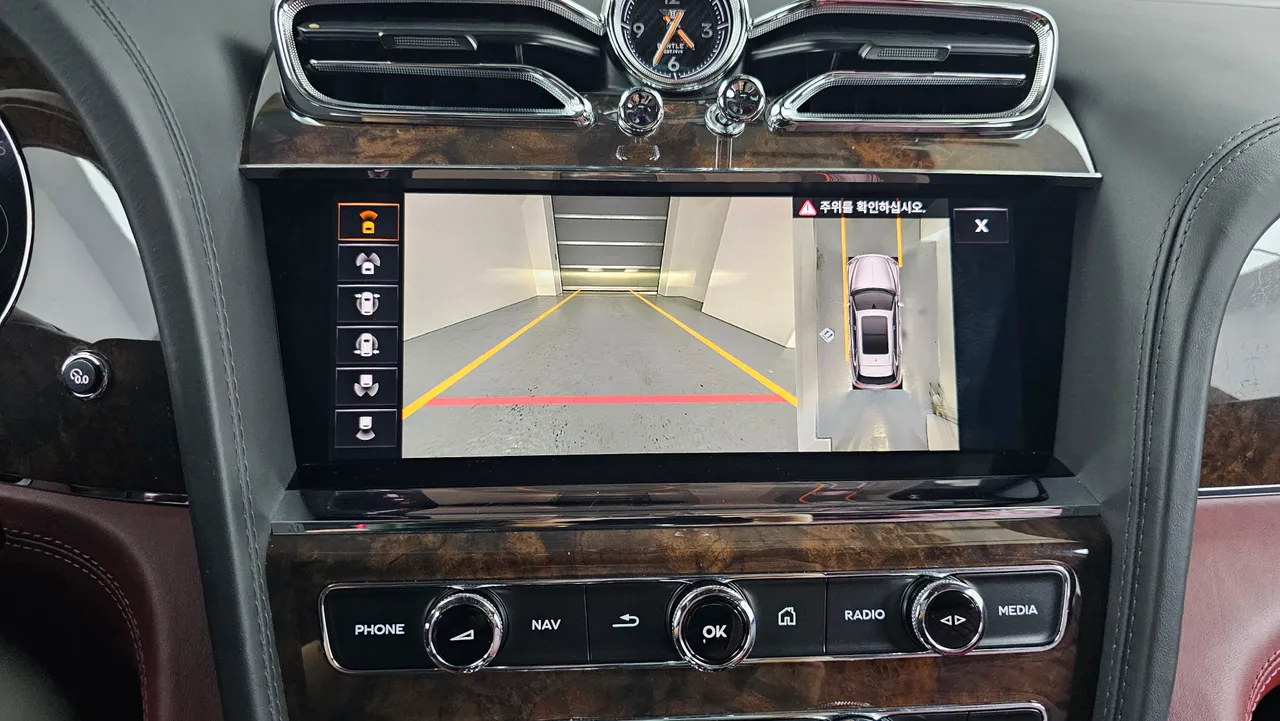 Bentley Bentayga — miniaturë 24
