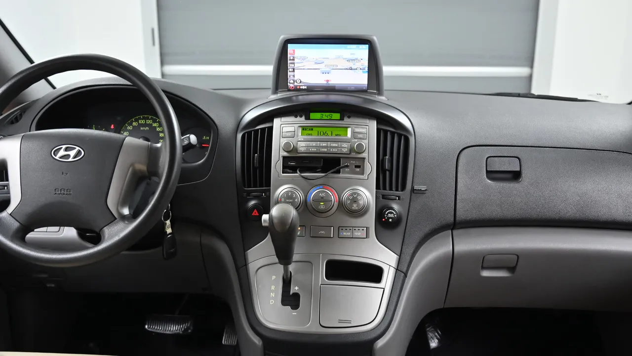 Hyundai Starex — miniaturë 41