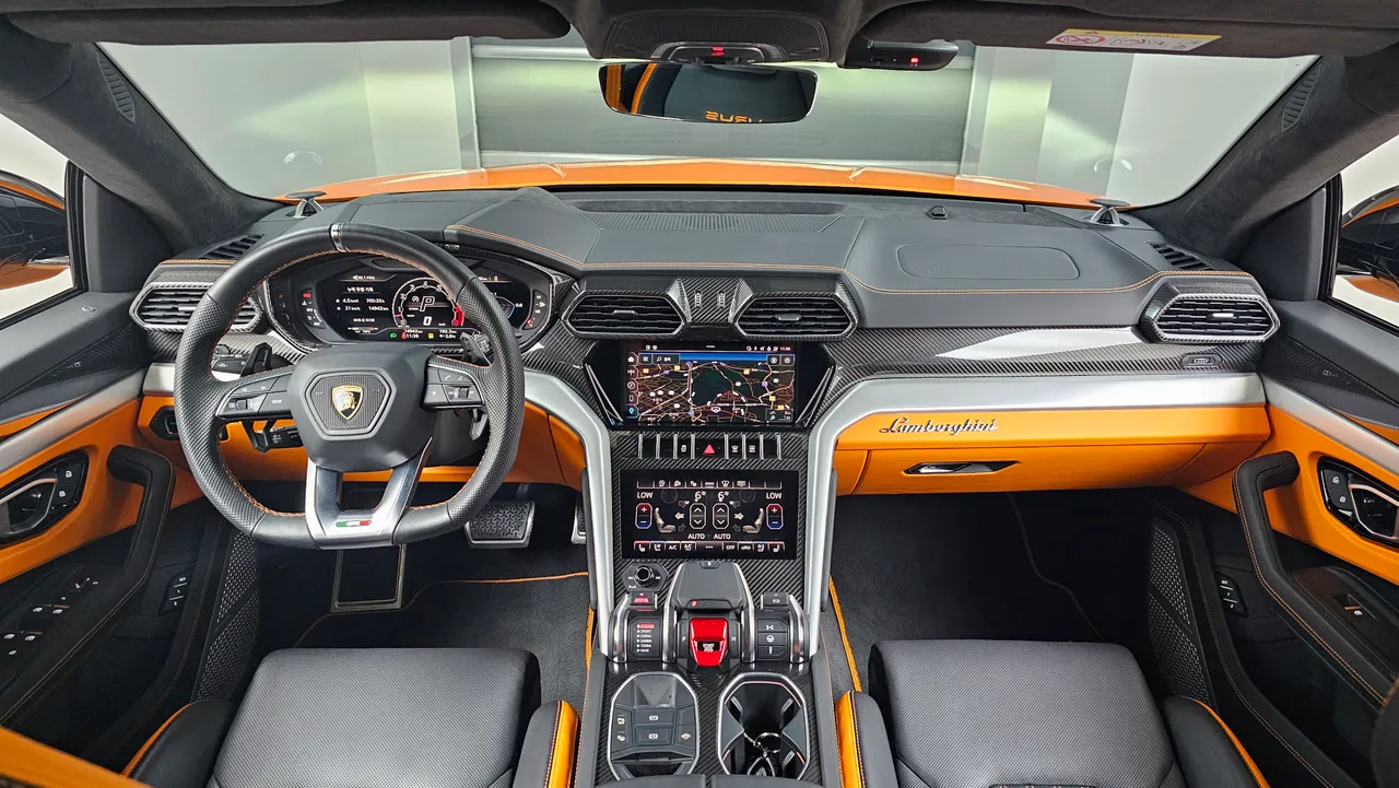 Lamborghini Urus — miniaturë 7