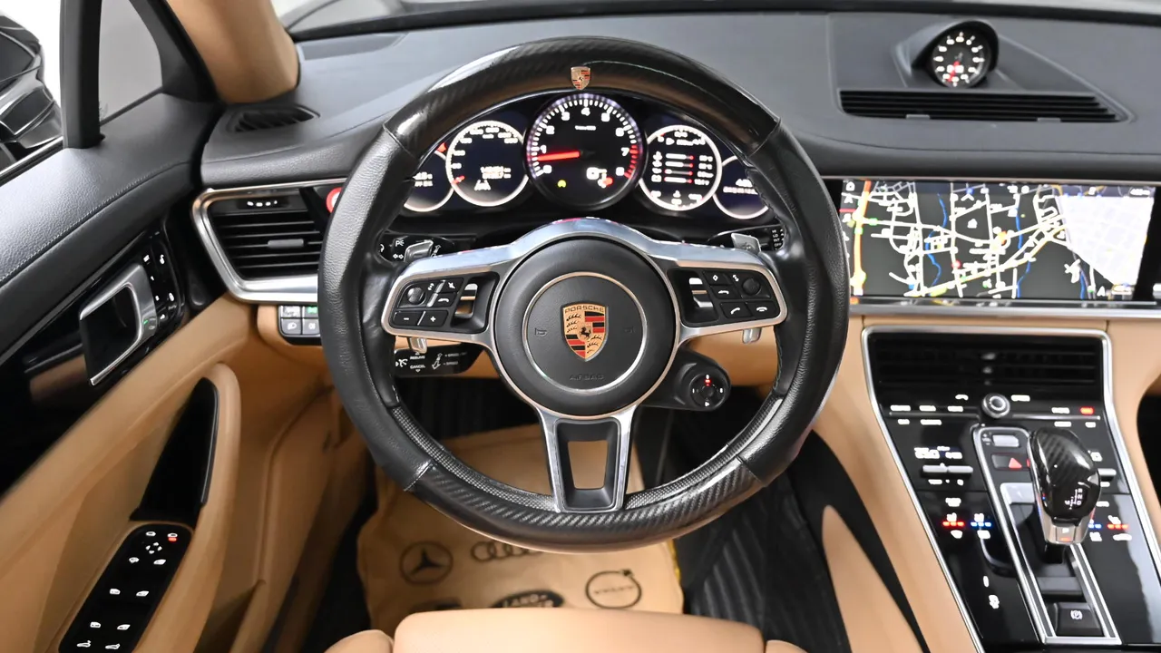 Porsche Panamera — miniaturë 31