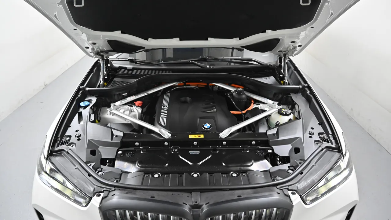BMW X5 — miniaturë 28