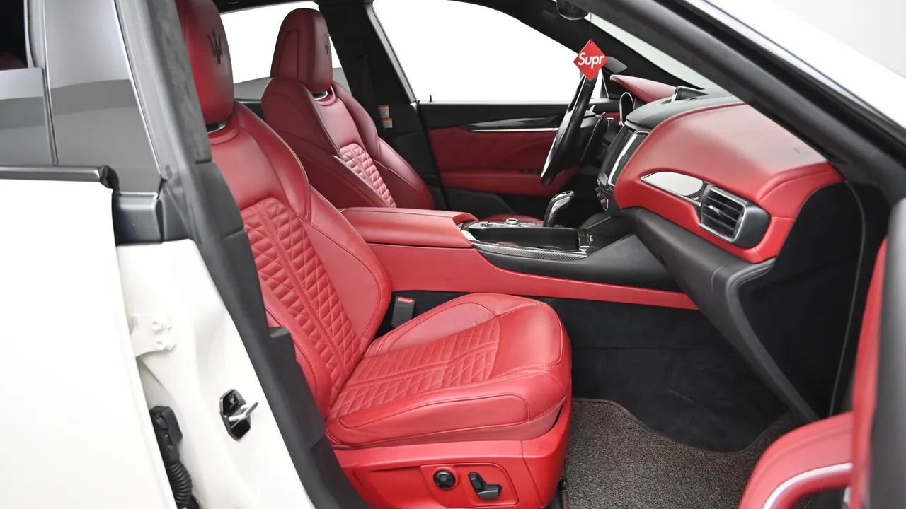 Maserati Levante 3.8 GTS AWD
