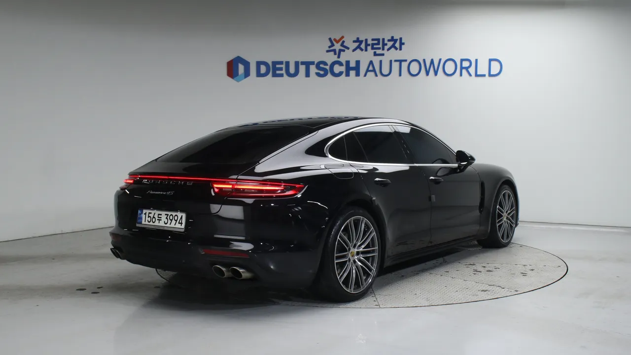 Porsche Panamera — miniaturë 21