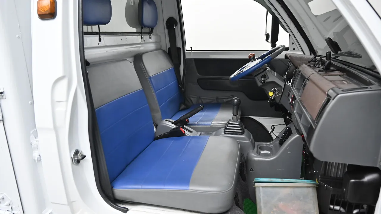 Chevrolet (GM Daewoo) New Labo Built-in Truck Long Cargo