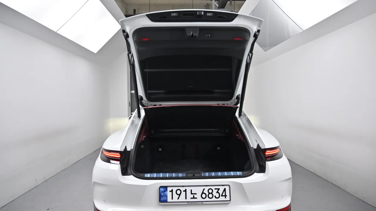 Porsche Panamera — miniaturë 29