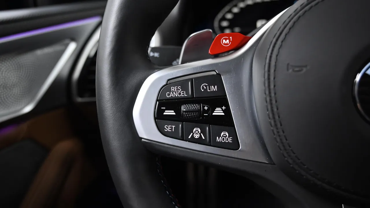 BMW M8 — miniaturë 28