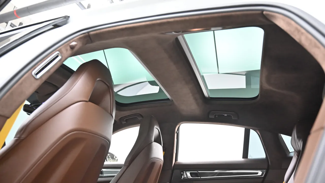 Porsche Panamera — miniaturë 28