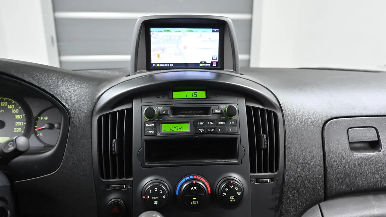 Hyundai Starex — miniaturë 41