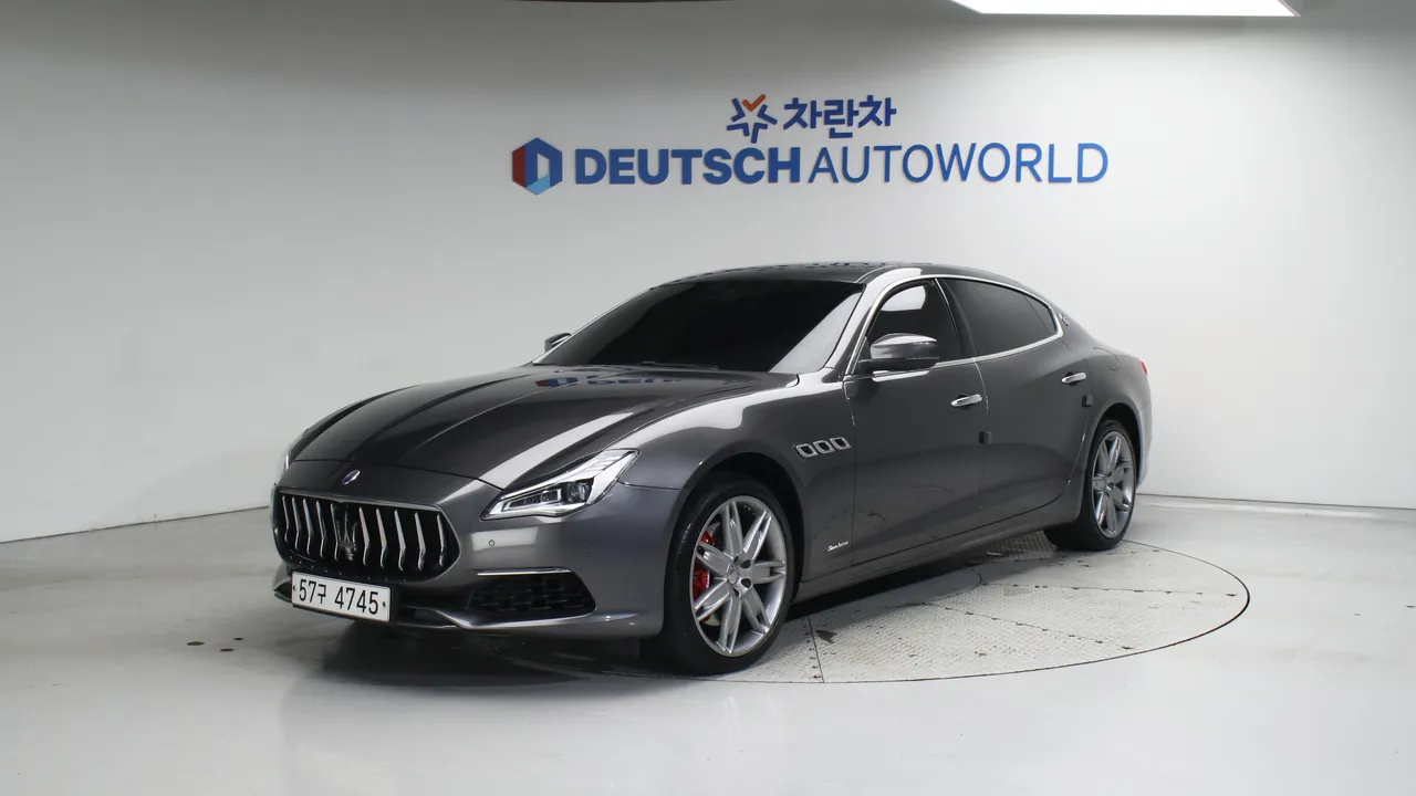 Maserati Quattroporte 3.0 V6