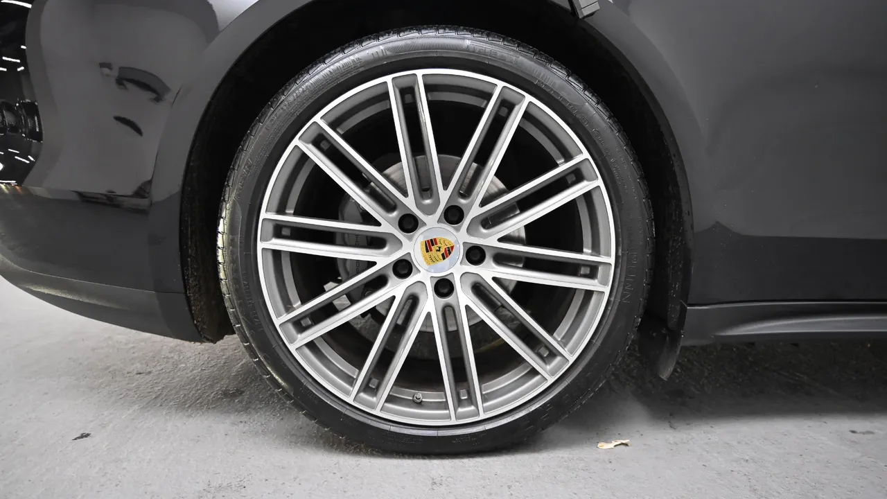 Porsche Panamera — miniaturë 27