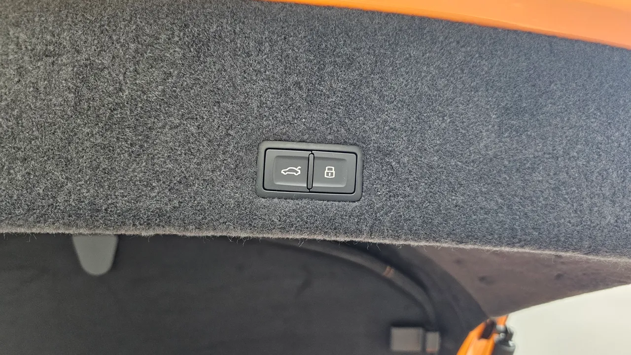Lamborghini Urus — miniaturë 20