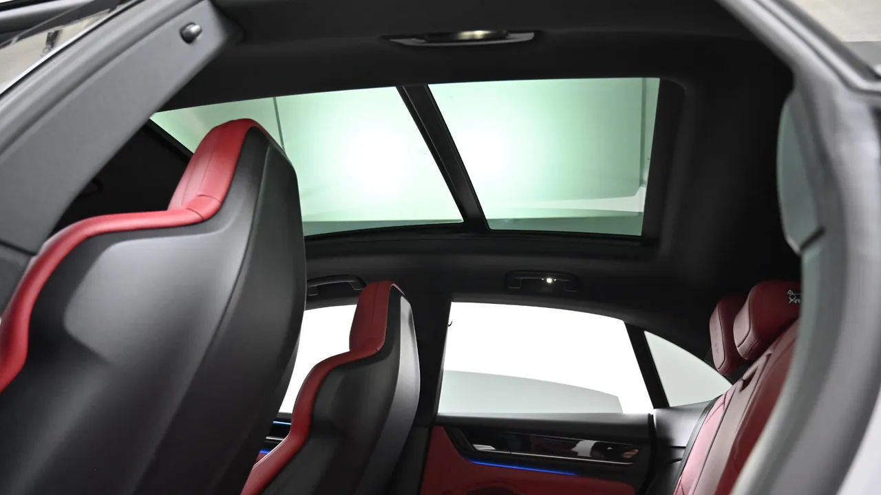 Porsche Macan — miniaturë 37