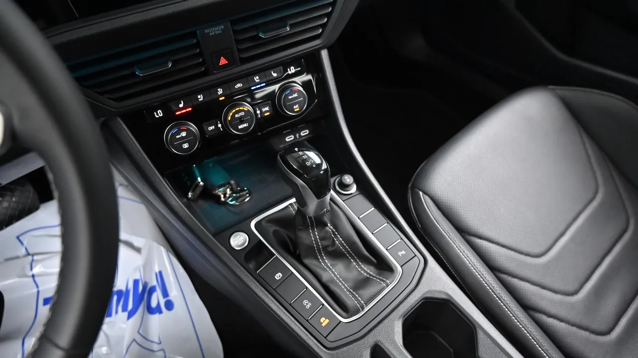 Volkswagen Jetta — miniaturë 25