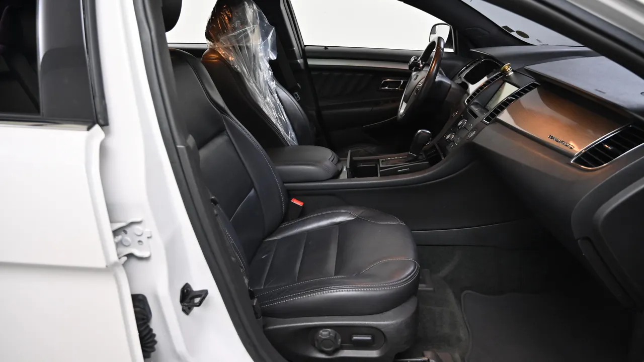 Ford Taurus 6th Generation 2.0 SEL EcoBoost