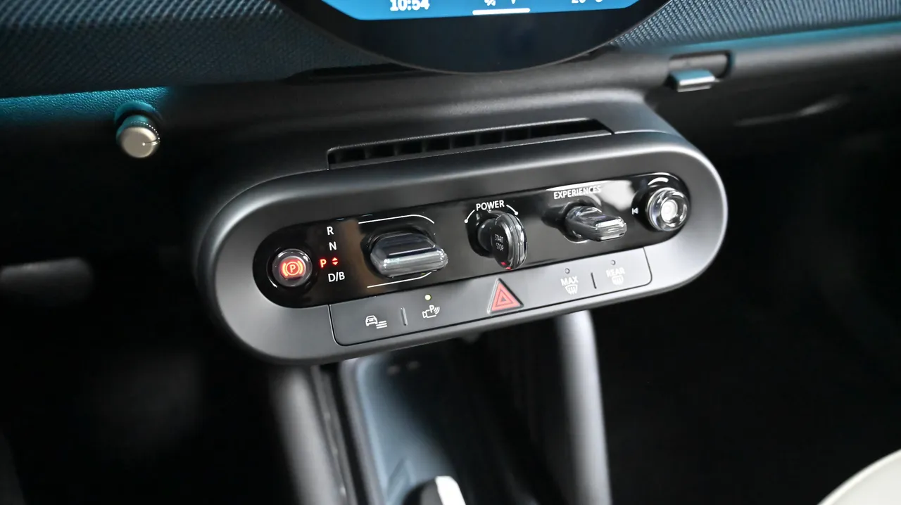 Mini Aceman 1st Generation 54.2kWh SE Favored