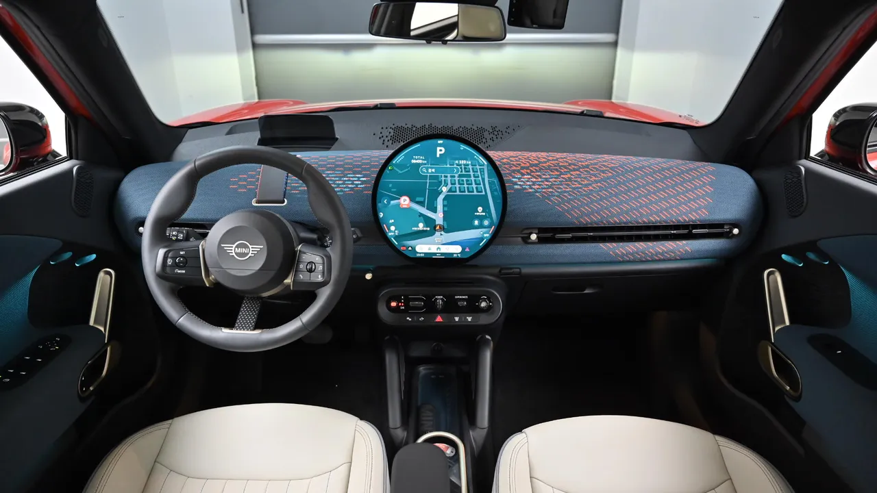 Mini Aceman 1st Generation 54.2kWh SE Favored
