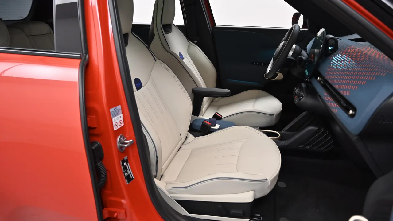 Mini Aceman 1st Generation 54.2kWh SE Favored