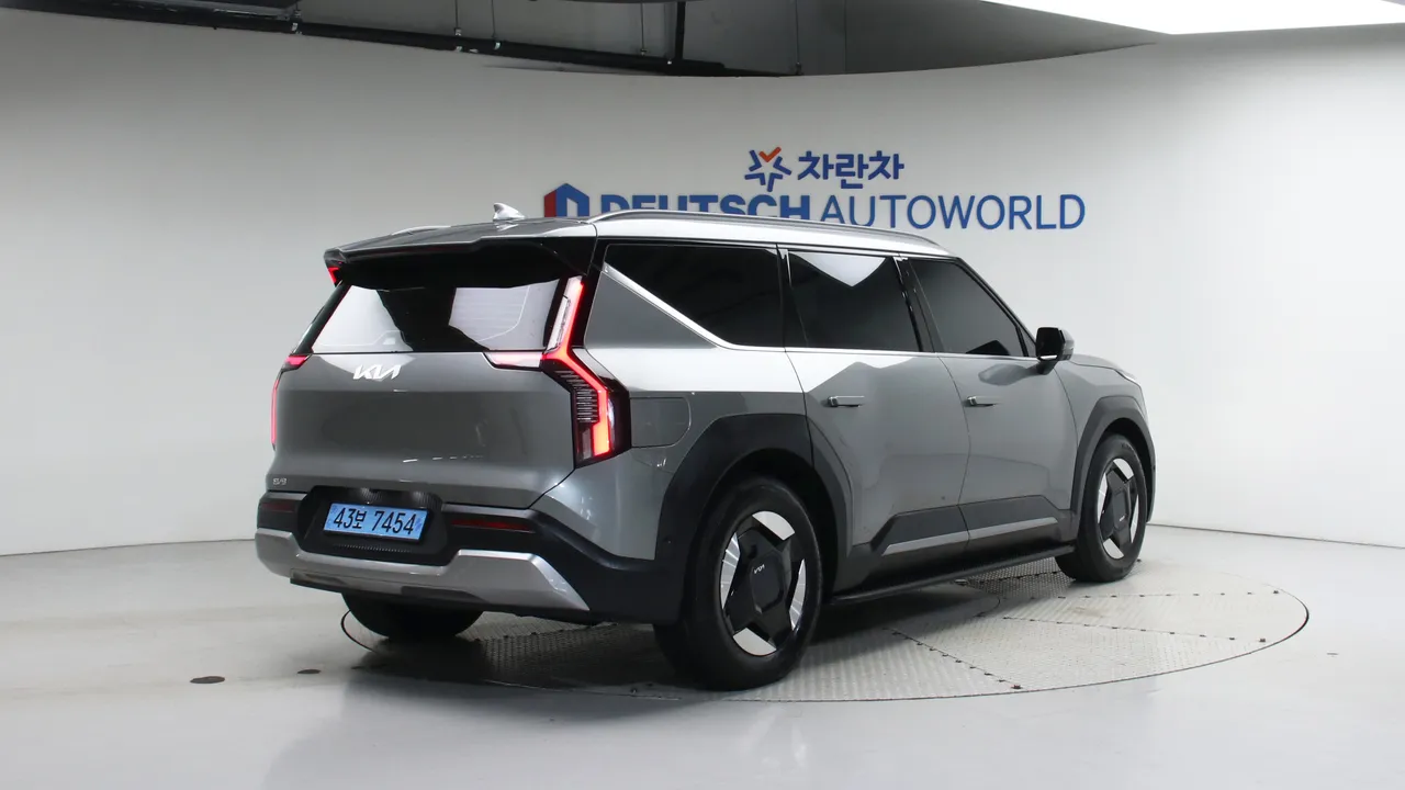 Kia EV9 76.1kWh 2WD Air