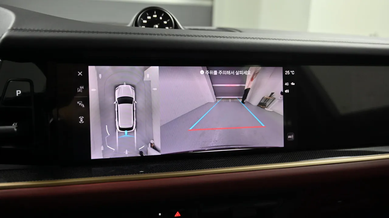 Porsche Cayenne — miniaturë 24