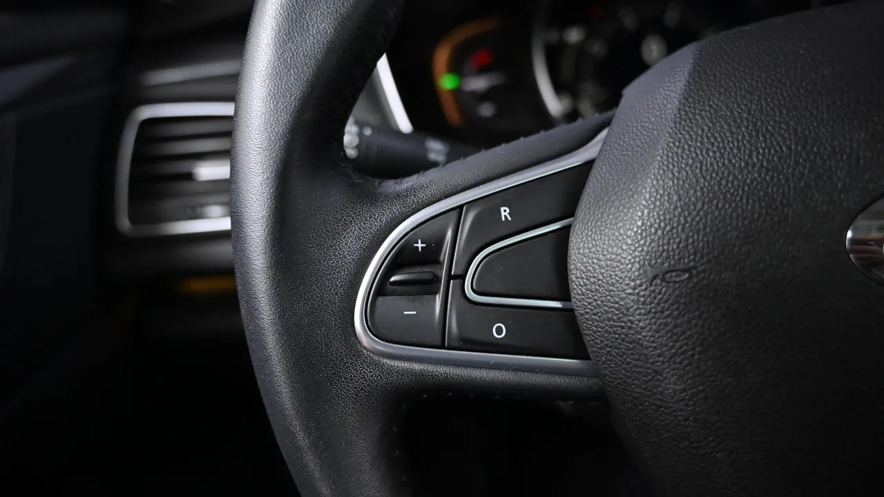 Renault Samsung SM6 — miniaturë 18