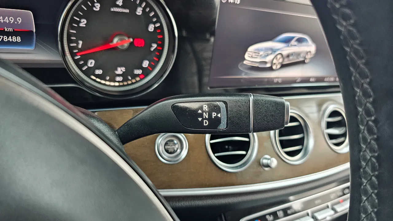 Mercedes-Benz E-klasse — miniaturë 9
